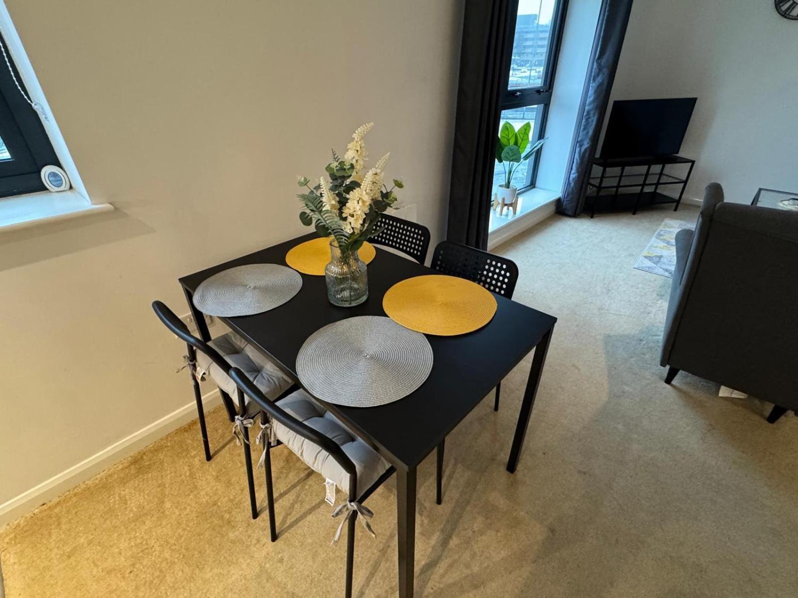 6 Belvedere Residence Wolverhampton Extérieur photo